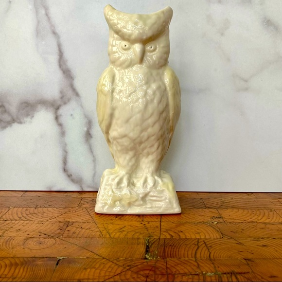 Vintage Belleek Ireland Porcelain Great Horned Owl Figural Vase 🦉 - Picture 1 of 8